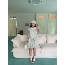 批发佩佩家甜美风条纹长裙女夏季新款娃娃领连衣裙系带收腰泡泡袖短裙
