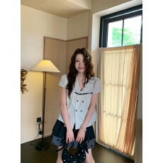 批发FAN 甜美<b class='q'>娃娃领</b>双排扣波点短袖<b class='q'>衬衫</b>女夏季新款宽松显瘦设计感套装