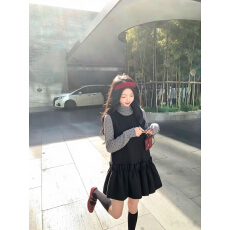 批发韩系叠穿花苞<b class='q'>背心</b>连衣裙<b class='q'>女</b>波点打底衫2026秋冬新款慵懒风套装
