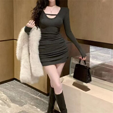 批发褶皱包臀裙长袖女秋冬季短款裙子修身显瘦打底<b class='q'>连衣裙</b>收腰镂空短裙