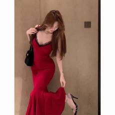 批发甜辣妹战袍<b class='q'>红色</b>吊带<b class='q'>连衣裙</b>生日新款气质拼接蕾丝收腰长裙鱼尾裙子