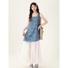 批发初见实拍#法式巨好看度假风重工刺绣宽松假两件<b class='q'>连衣裙</b>+三角巾+40