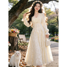 批发初见#实拍法式日常领证生日礼服<b class='q'>宫廷</b>风蕾丝加绒打底<b class='q'>连衣裙</b>+40