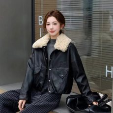 批发<b class='q'>皮衣</b>短外套女2025新款秋冬爆款加厚绒<b class='q'>海宁</b>皮毛一体小个子洋气上衣