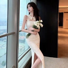批发实拍  花边蕾丝新中式改良<b class='q'>旗袍</b>新款显瘦显身材包臀蕾丝开叉<b class='q'>连衣裙</b>