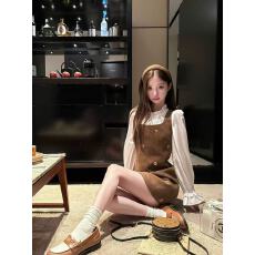 批发Q女家 9/16 鎏金比利弗/焦糖咖羊<b class='q'>毛呢</b>子重工钉珠背心裙千金<b class='q'>连衣裙</b>