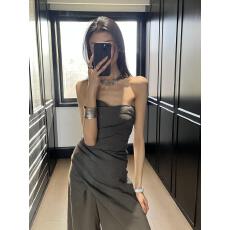 批发高级感时尚气质抹胸连体裤女2026年春季新款别致百搭修身显瘦<b class='q'>长裤</b>