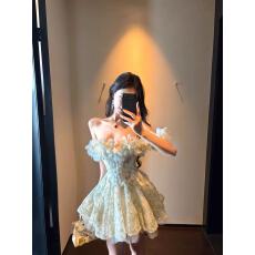 批发J11 Studio【6/18新品 绿野花仙】绿色抹胸连衣裙