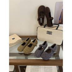 批发2025秋季新款平底韩系休闲女毛鞋女单鞋