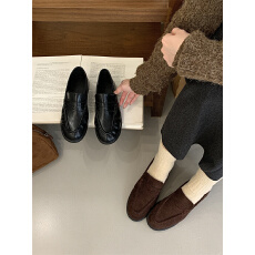 批发2025秋季新款平底韩系休闲女深口单鞋