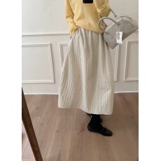 批发樱桃小姐 夹棉高腰a字半身裙女2025<b class='q'>秋</b>冬新款遮肉显瘦中长款大摆裙