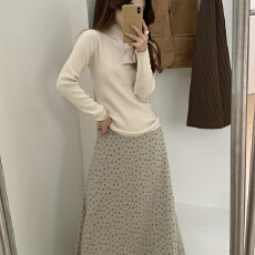 批发ING-2025冬季新款气质百搭减龄碎花裙女显瘦遮肉百搭大摆A字16697