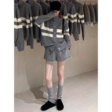 批发灰色软糯羊羔毛休闲短裤女2025新款冬季<b class='q'>加厚</b>高腰摇粒绒打底靴裤子