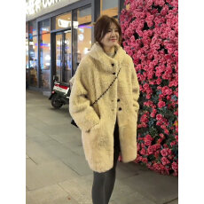 批发韩系高级感连帽加厚保暖毛毛外套女2025冬季新款时尚<b class='q'>宽松</b>慵懒上衣