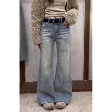 批发闪钻设计感<b class='q'>直筒</b>窄版微喇叭<b class='q'>牛仔裤</b>女2026早春新款显瘦垂感微喇叭女