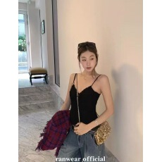 批发很法的少女季节 叠穿搭子 氛围感纯欲蝴蝶结蕾丝吊带背心