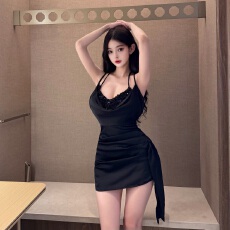 批发实拍实价纯欲辣妹亮片拼接吊带<b class='q'>连衣裙</b>女收腰褶皱性感包臀短裙子