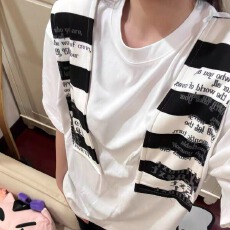 批发夏季美式条纹贴布拼接短袖T恤<b class='q'>男</b>女高街设计感小众痞帅情侣上衣潮