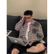 批发美式格纹衬衫女夏季脏染格子衬衣<b class='q'>男</b>友风外套oversize宽松情侣上衣