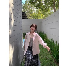 批发设计春夏季刺绣百搭衬衫外套白色防晒衫宽松法式女新款慵懒上衣