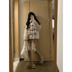 批发冬季新款加厚仿兔毛小香风外套女设计感韩系羊羔毛牛角扣毛毛上衣