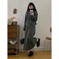 批发秋冬季新款翻领百搭<b class='q'>职业</b>套装开衫+<b class='q'>半身裙</b>西装高级感两件套套装女