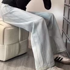 批发浅色美式加绒加厚直筒牛仔裤女秋冬大码胖mm高腰显瘦宽松阔腿裤子