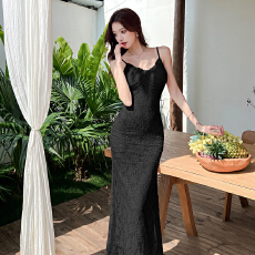 批发法式纯欲性感蕾丝绝美轻奢显瘦包臀小众设计感<b class='q'>连衣裙</b>