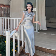 批发巨好看法式高级感缎面<b class='q'>性感</b>优雅气质简约轻熟风两件套<b class='q'>礼服</b>裙