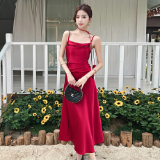 批发巨好看法式设计感缎面高级感轻奢优雅气质收腰简约服长裙