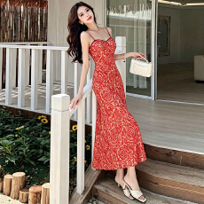 批发绝美撞色豹纹时尚高级感纯欲性感减龄显瘦复古度假风吊带<b class='q'>裙</b>