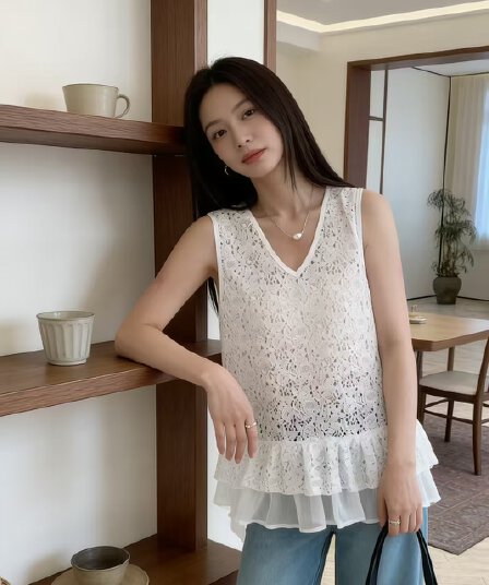 실사 빅 사이즈 여성 의류 봄 여름 달콤한 스타일 프랑스식 민소매 홀로우 아웃 디자인 센스 슬림해 보이는 품격 V넥 조끼