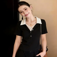 批发实拍 <b class='q'>大码</b>女装夏季新款蕾丝拼接独特设计感POLO领短袖T恤