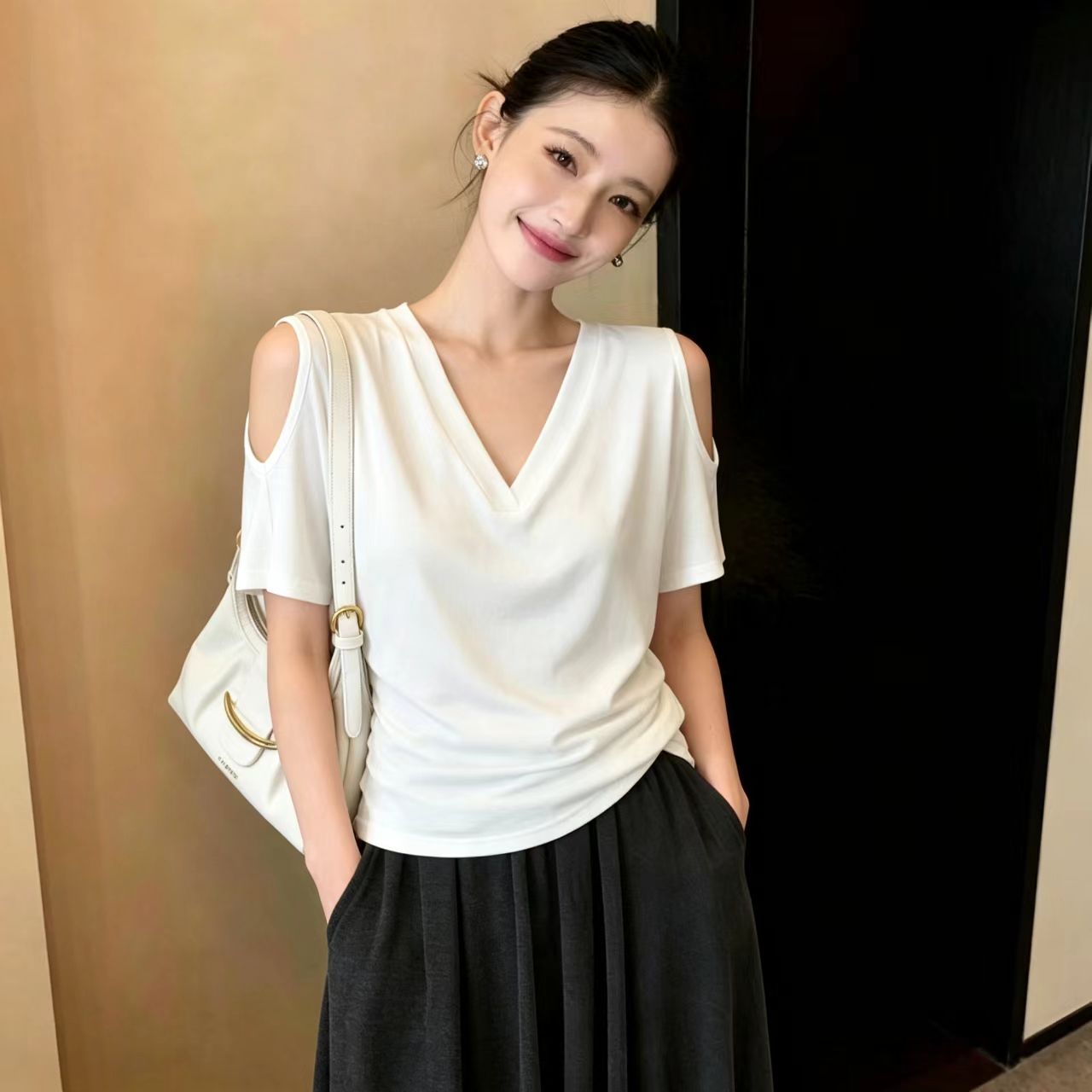 RY5014# 实拍 大码女装韩系气质镂空露肩短袖T恤洋气辣妹风显瘦上衣