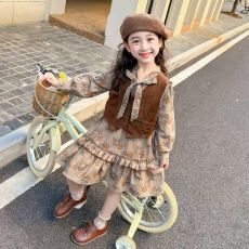 批发女童洋气马甲套装裙子秋冬2025儿童新款公主碎花连衣裙两件套时髦