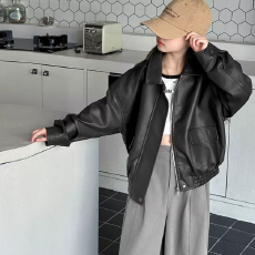 批发原版套里布 女童皮衣夹克外套秋冬2025新款儿童洋气翻领短款上衣