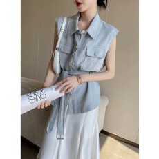 批发今年流行轻奢蓝色薄款牛仔上衣夏季新款简约百搭<b class='q'>通勤</b>好看无袖小衫