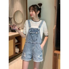 批发外穿牛仔背带<b class='q'>短裤</b>学生2026夏季休闲<b class='q'>连体</b><b class='q'>裤</b>卷边抓纹牛仔阔腿<b class='q'>短裤</b>女