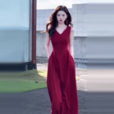 批发红色连衣裙子女夏季法式订<b class='q'>婚礼</b><b class='q'>服</b>新娘<b class='q'>敬酒</b><b class='q'>服</b>无袖背心收腰显瘦长裙
