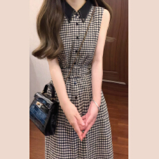 批发法式无袖格纹背心<b class='q'>连衣裙</b>子女夏季2025新款高级感收腰显瘦气质长裙