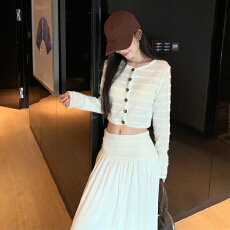 批发韩系早秋季穿搭套装2025年新款爆款独特巨好看设计感<b class='q'>连衣裙</b>子女