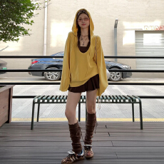 批发法式黄色连帽罩衫<b class='q'>连衣裙</b>子女早秋季2025新款小个子穿搭一整套短裙