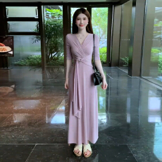 批发法式气质御姐紫色<b class='q'>连衣裙</b>子女夏2025新款早秋收腰包臀<b class='q'>V领</b>系带长裙