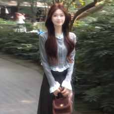 批发学院风灰色针织开衫<b class='q'>连衣裙</b>子女2025新款早秋韩系穿搭一整套装长裙