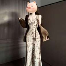 批发法式复古碎花<b class='q'>吊带</b><b class='q'>连衣裙</b>子女早秋2025新款高级感气质收腰长裙套装