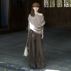 批发2025超火爆款高级感巨好看春秋一整套秋冬斜肩针织女上衣<b class='q'>裤</b>子<b class='q'>套装</b>