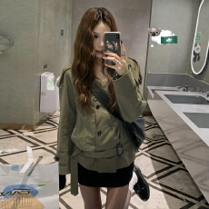 批发韩系姐系贵感纯欲<b class='q'>甜美</b>chic风衣2025年新款秋冬绝美巨好看短外套女