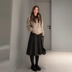 批发2025新款韩系漂亮慵懒风翻领毛衣外套女秋冬季小个子休闲短款上衣