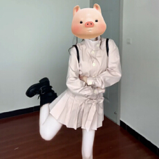 批发韩系粉色<b class='q'>风衣</b>连衣裙子女2025秋季新款简单大方高级感穿搭百褶短裙