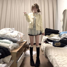 批发法式独特绝美白色短款外套女秋季新款小香气质风修身气质开衫上衣